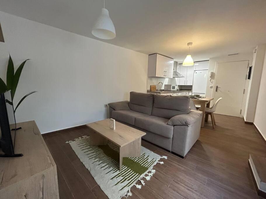 Petite California Duenas Apartment Seville Exterior photo